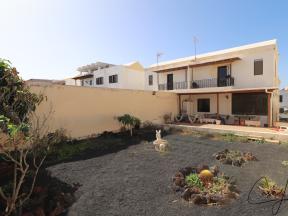 Venta Casa Playa Honda Lanzarote